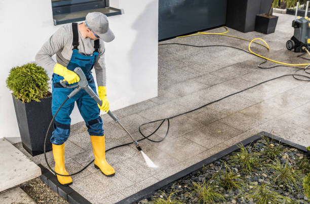 Why Choose Our Certified Pressure Washing Experts for Your Project Needs in Passapatanzy, VA?